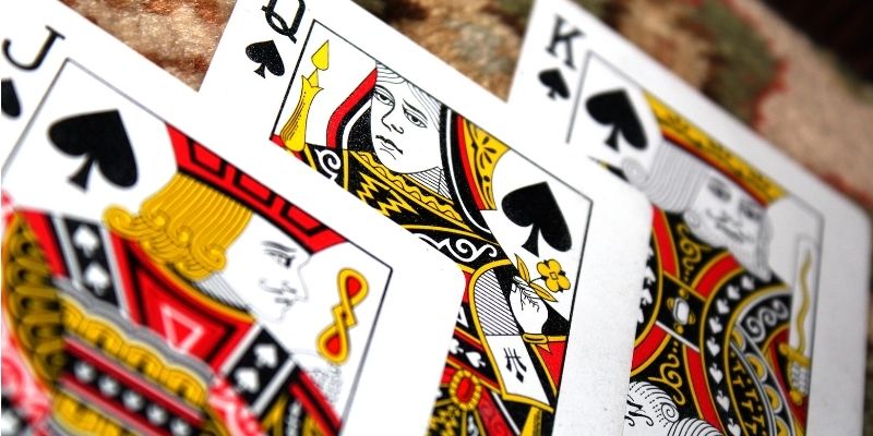Luật Gửi Bài Phỏm - Chơi Đúng Quy Tắc, Tăng Cơ Hội Tại Jun88 6 Chỉ gửi những lá rác và không thể tạo phỏm
